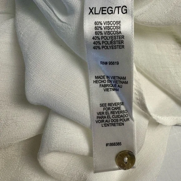 Cristina B Women's Sleeveless Blouse, White, XL
Christina Elegant White Top - Picture 9 of 11